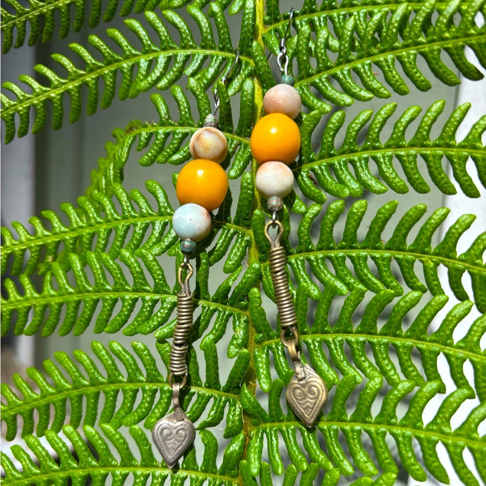 Handmade Vintage Kuchi Mixed Metal and African Resin Amber Bead Dangle earrings